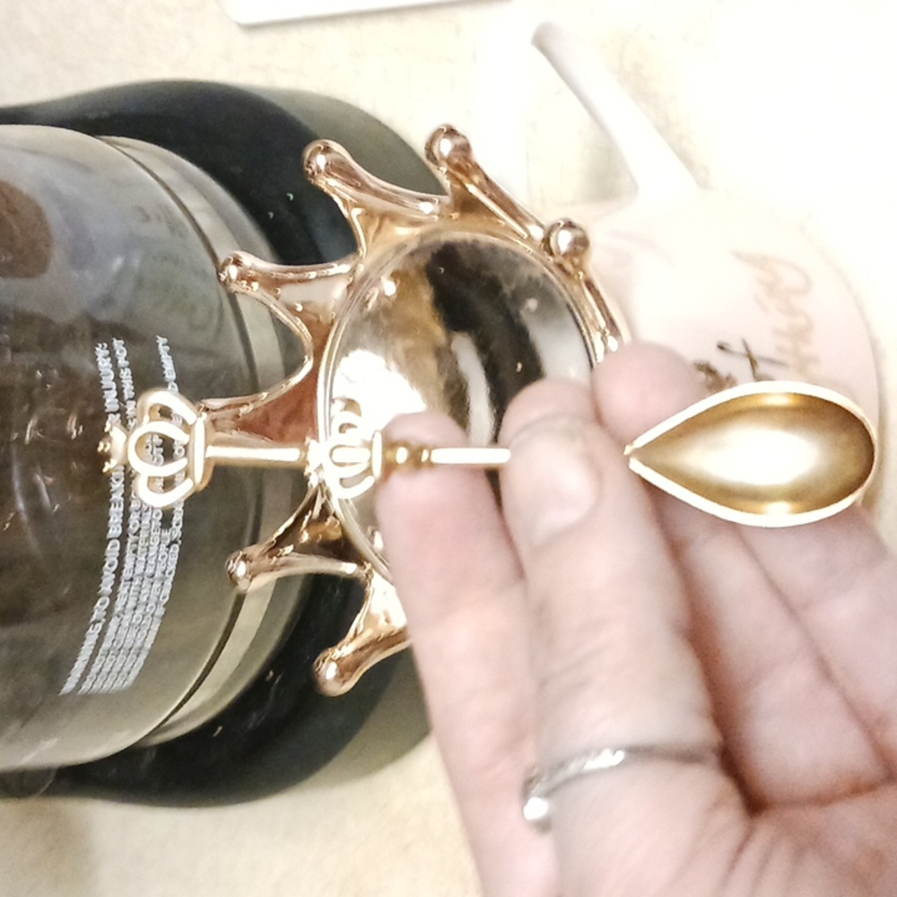 QUEEN OF EVERYTHING, GOLD CROWN TOP, PRECIOUS LIL CROWN SPOON. - Picture 2 of 5